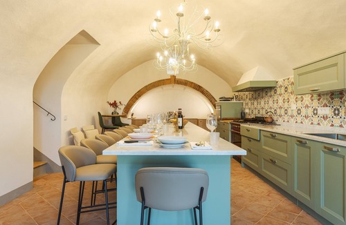 Radda in Chianti Villa | Timeless stillness, steps from the piazza