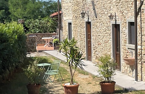 Molezzano Apartment | Tuscan Farmhouse Studio Apartment Nestled in Silence