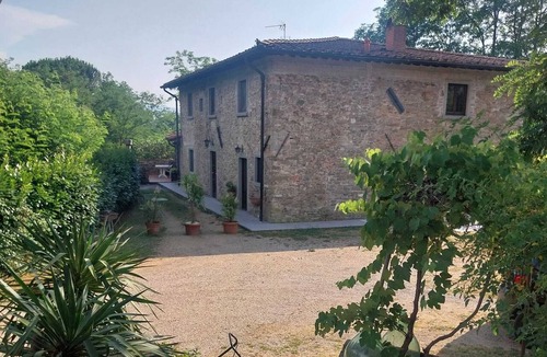 Molezzano Apartment | Tuscan Farmhouse Studio Apartment Nestled in Silence