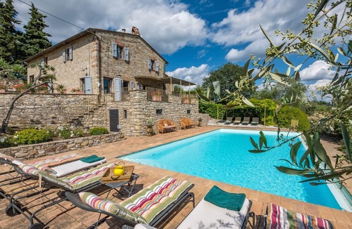 Gaiole in Chianti Villa | Valliole, Gaiole in Chianti, Siena and Chianti