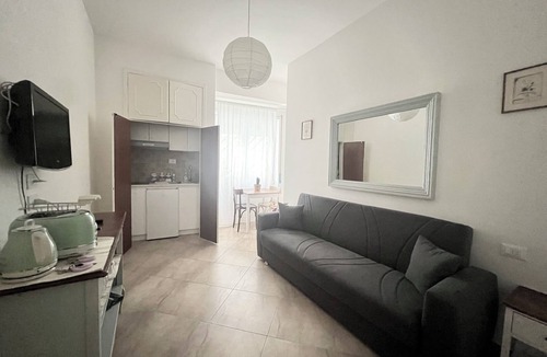 Quartiere XIII Aurelio Apartment | Vatican cozy apartment - two bedrooms, two bathrooms, living room/kitchenette