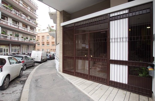 Quartiere XIII Aurelio Apartment | Vatican cozy apartment - two bedrooms, two bathrooms, living room/kitchenette