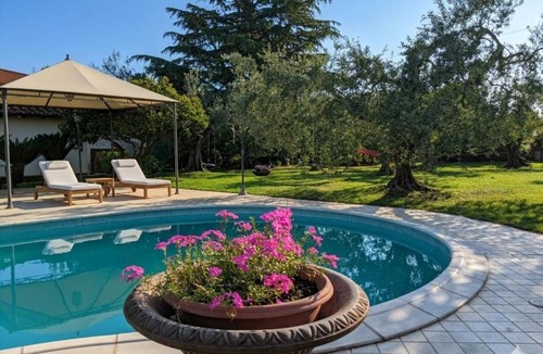Velletri Apartment | Velletri, elegant guesthouse with pool (Greta's Villa)