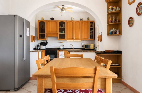 Cava dʼAliga Apartment | Veranda Vincenzi - Spacious apartment with veranda ideal for families
