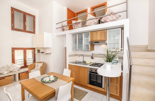 Donnalucata Apartment | VERY NICE RENOVATED APARTMENT JUST 20 METERS FROM THE BEACH!