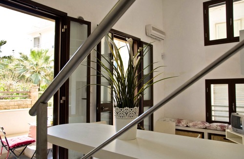 Donnalucata Apartment | VERY NICE RENOVATED APARTMENT JUST 20 METERS FROM THE BEACH!