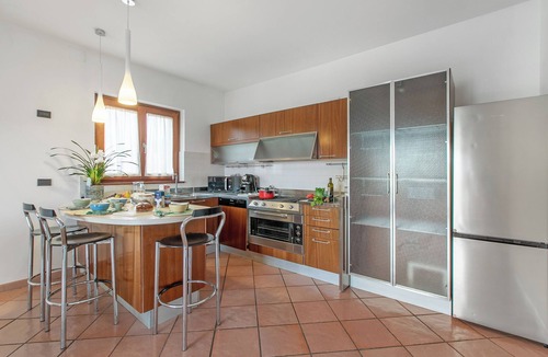Capalbio Apartment | Villa Adriana Capalbio with A/C, BBQ and Parking, Capalbio, Italy