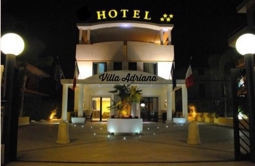Villa Adriana Hotel | Villa Adriana Hotel