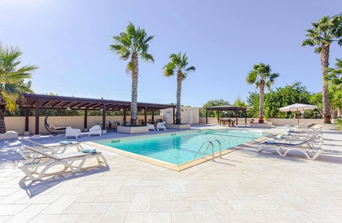 Scicli Villa | Villa Angelica by Villa Plus