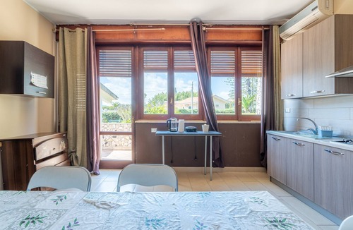 Fontane Bianche Villa | Villa "Bes Beach - Villa Con Piscina" with Sea View, Private Pool & Wi-Fi