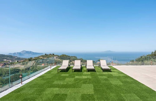 Schiazzano House | Villa Cantuccio by Fantasia Villas