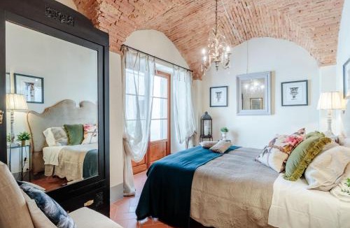 Marcialla Villa | Villa Chianti, your Secret 4 Bedrooms Retreat with View over the Vineyards in Marcialla
