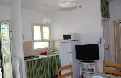 Marina di Pietrasanta Villa | Villa Chiara, beach front, air conditioning, 6 pax, 2 bedrooms, 2 bathrooms, living room