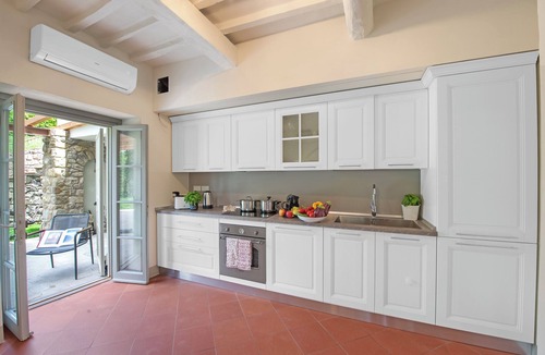 Ponte Buriano Villa | Villa Chimera Green 12 with Pool & Gym, Arezzo, Italy