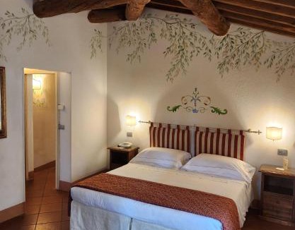 Castelnuovo Berardenga Hotel | Villa Curina Resort
