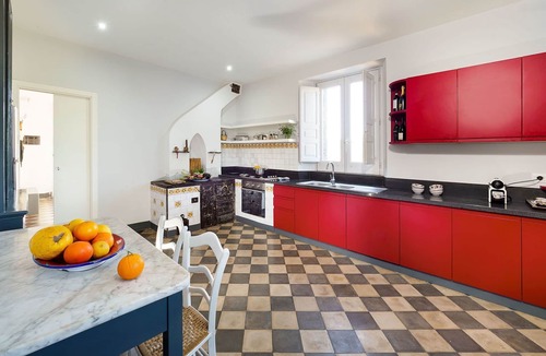 Rovittello Villa | Villa for 10 People with private pool, garden and free WiFi