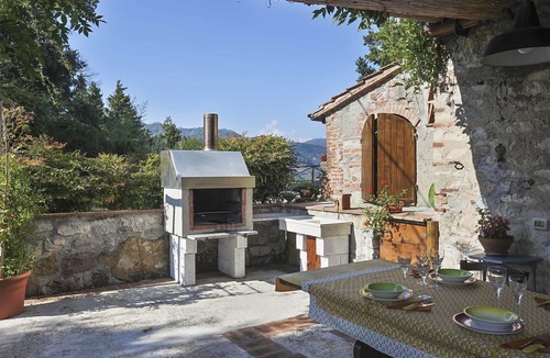 Villabuona Villa | Villa in Castagnori with 4 bedrooms sleeps 8