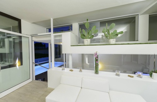 Cisano Hotel | Villa Katy