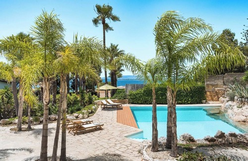 Plemmirio Villa | Villa Rossana, with pool near the sea