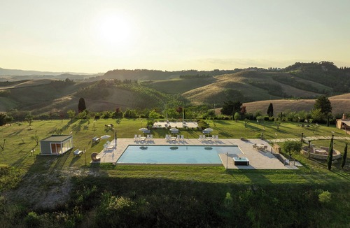 Peccioli Villa | Villa TOSCA Private Home - Luxury Farm Stay with Restaurant and Experiences