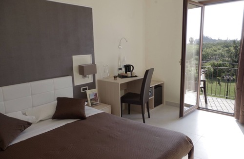 Trappitello Bed & Breakfast | Villa Valentina