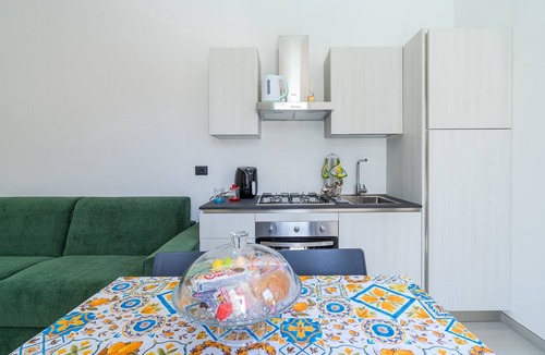 Avola Villa | Villa 'Villetta Vanessa' with Mountain View, Wi-Fi and Air Conditioning