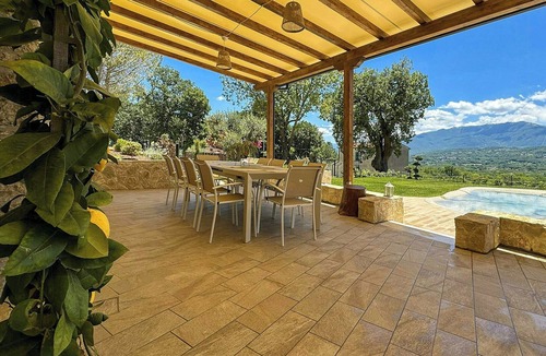 Santa Maria del Molise House | Villa with pool, wilderness spa and star dome