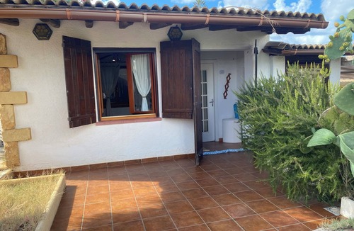 Custonaci Cottage | Villamare beachfront house with private garden for vacations between nature and sea