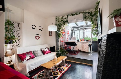 Zona XXXIII Acilia Sud Apartment | Vrbo Property