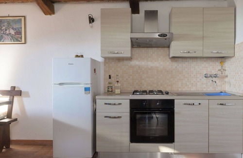 Roccastrada House | Wonderful private villa for 8 guests with WIFI, A/C, TV, patio and pets allowed