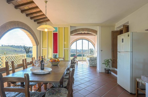 Scandicci House | Wonderful villa for 12 guests with private pool, WIFI, TV, terrace, pets allowed and panoramic .