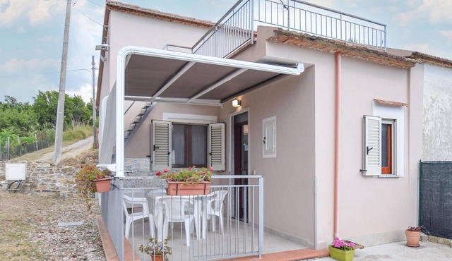 1 bedroom gorgeous home in Ascea