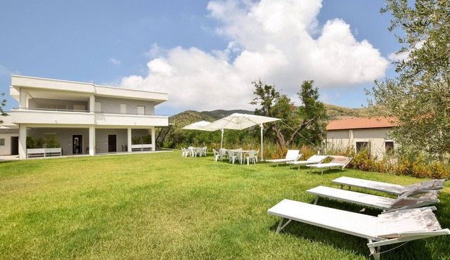 2 bedroom stunning apartment in Castellabate