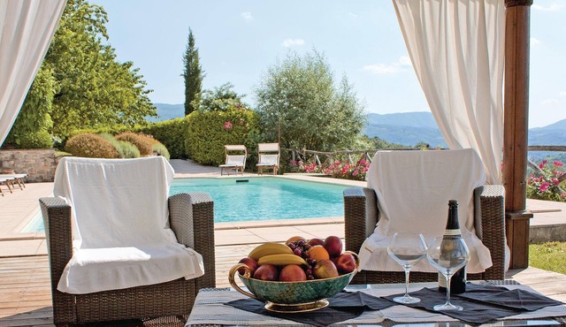 5 bedroom accommodation in Vicchio FI