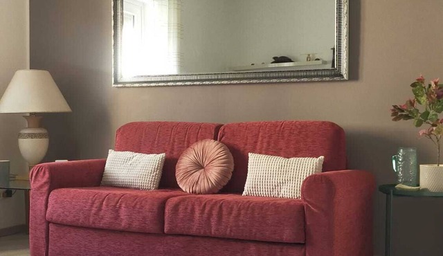 A 10-minute walk from the sea Spacious and quiet three-room apartment Vento d'Estate