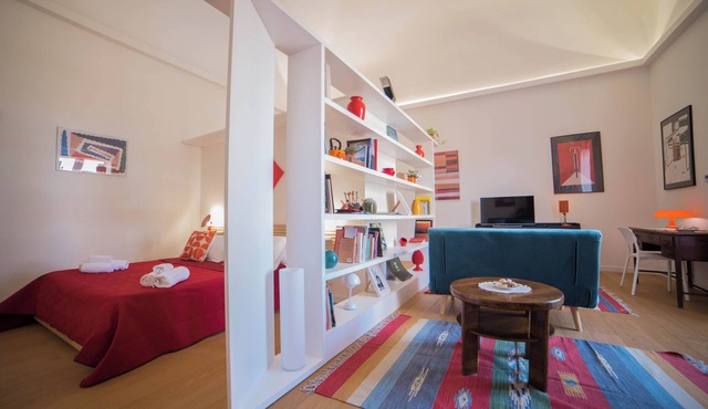 Adenzia Apartment