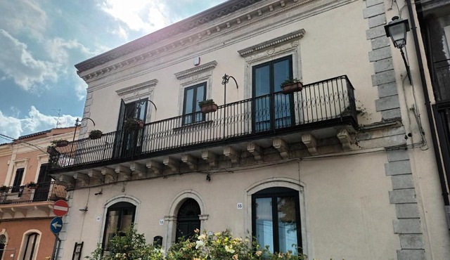 Al Palazzetto di Milo