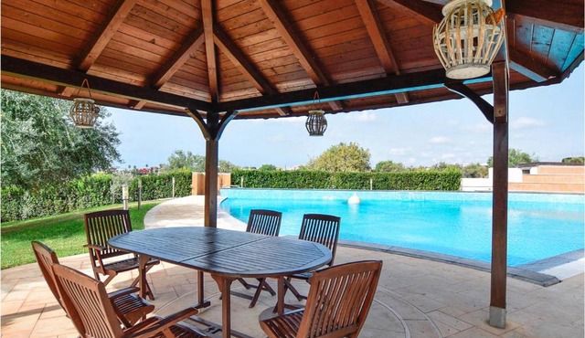 Amazing Home In Pozzallo Rg