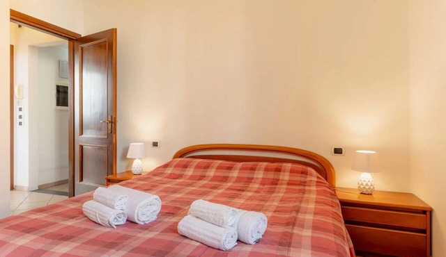 Apartment 'Alma By The Walls and Parking' with Wi-Fi