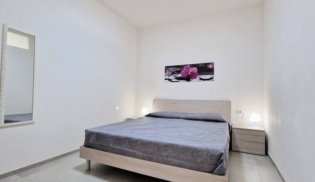 Apartment 'Appartamento Della Luna 2' with Sea View, Balcony and Wi-Fi
