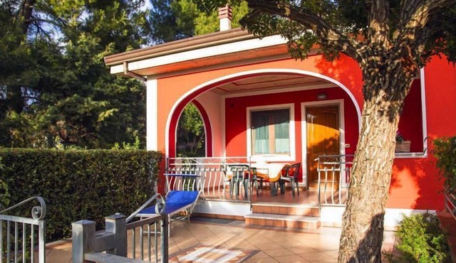 Apartment in Ascea with garden