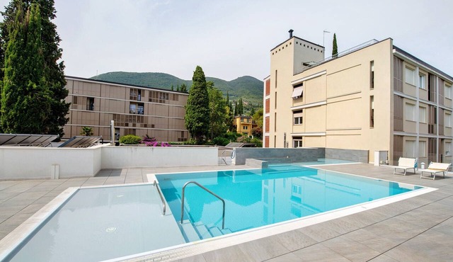 Apartment 'Michela Flat in Gardone' with Shared Pool, Wi-Fi and Air Conditioning