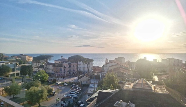 Apartment with sea view terrace and elevator - Centro Castellabate