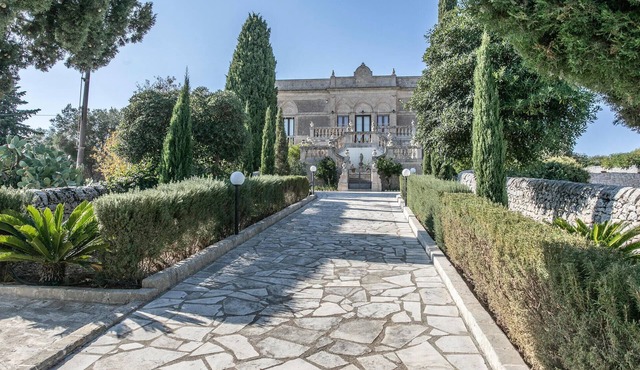 Awesome home in Modica