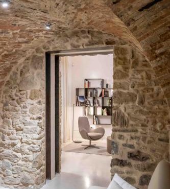 Borgo Baccile by Vini Fantini