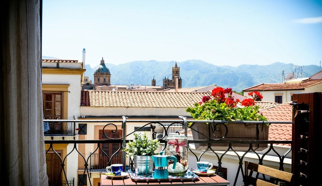 Cape House: Beautiful Apartment in the heart of the Historic City Center