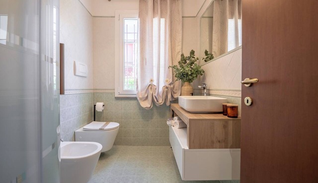 Casa Le Camelie: Spa and Relaxation in Lucca