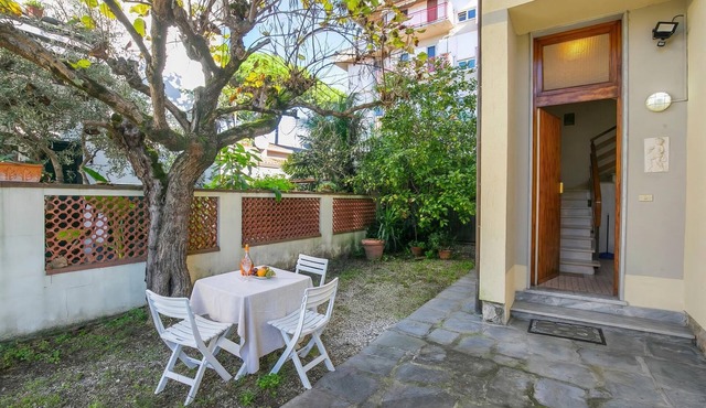 Casa Vittoria 800m from sea