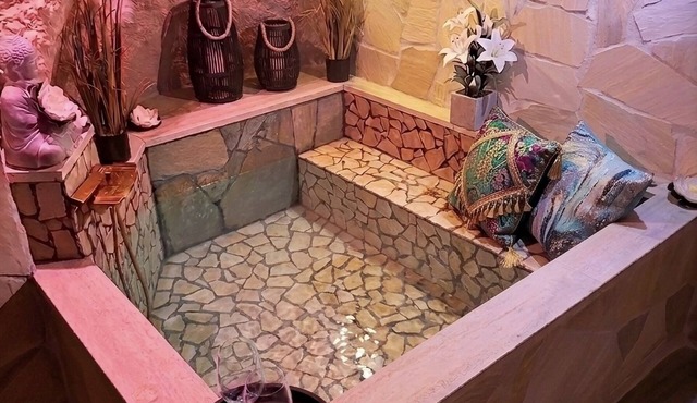 Charming Spa Suite with Heated Stone Tub & Chromotherapy near Lake Bracciano
