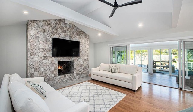 Cherry Beach Escape in Three Oaks